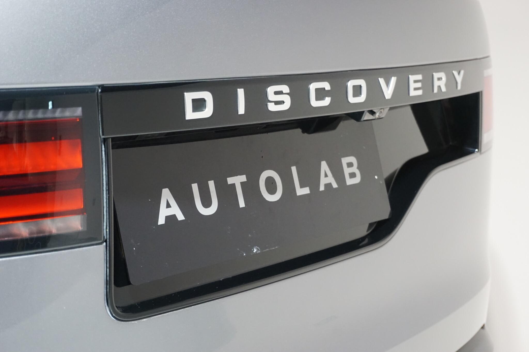 Land Rover Discovery 3.0 D300 MHEV SE SUV 5dr Diesel Auto 4WD Euro 6 (s/s) (300 ps)